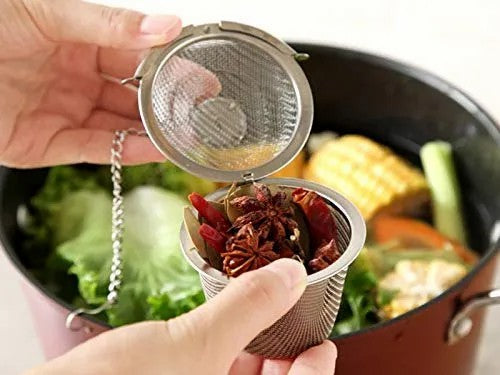 Chained Lid Spice Seasoning Bag Mesh Ball Shape Tea Filter Basket Infuser Tea Strainer Stainless Steel Kitchen Tools, Net Mesh Style Easy Loose Leaves Green Tea Filter Pot Infuser Strainer, Available in 3 Sizes (Large, Medium, Small)